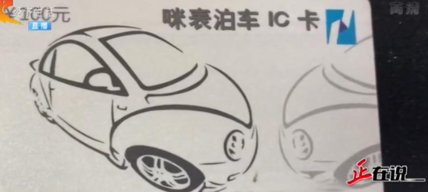 DƬ